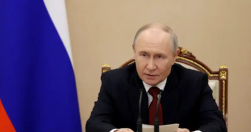Poutine admet que les frappes ukrainiennes créent des problèmes en Russie