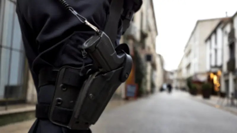 Projet de loi sur la présomption d'usage légitime des armes : ce qu'il faut savoir