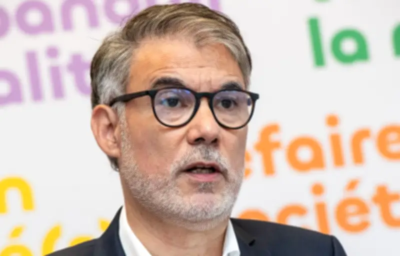 PS : les députés socialistes refusent de voter la motion de censure des Écologistes