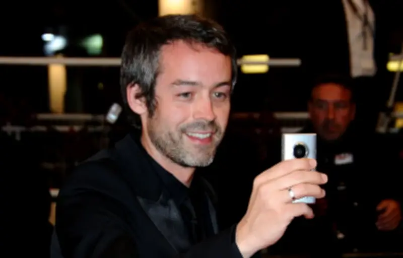 Pétition contre Yann Barthès : 30.000 signatures pour couper sa clim
