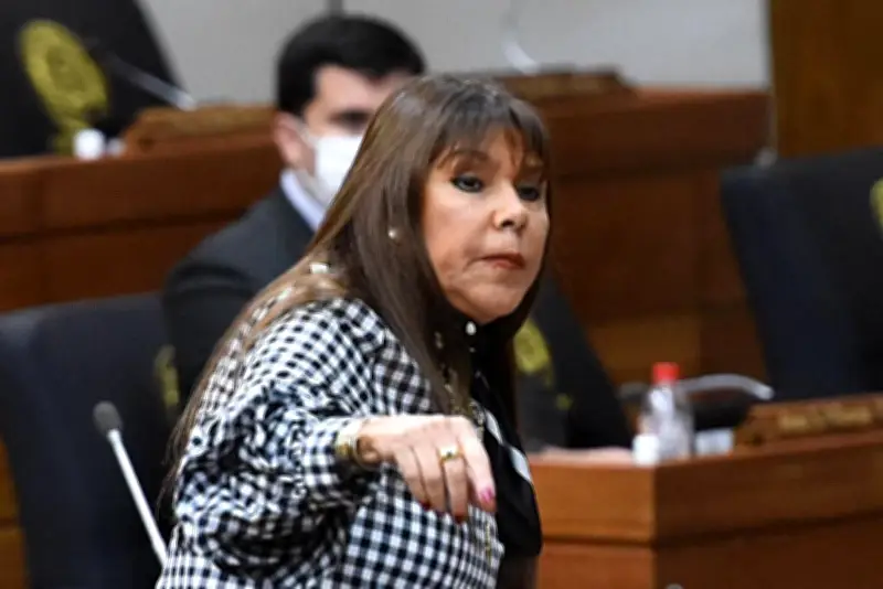 Renaissance lié à une sénatrice paraguayenne raciste