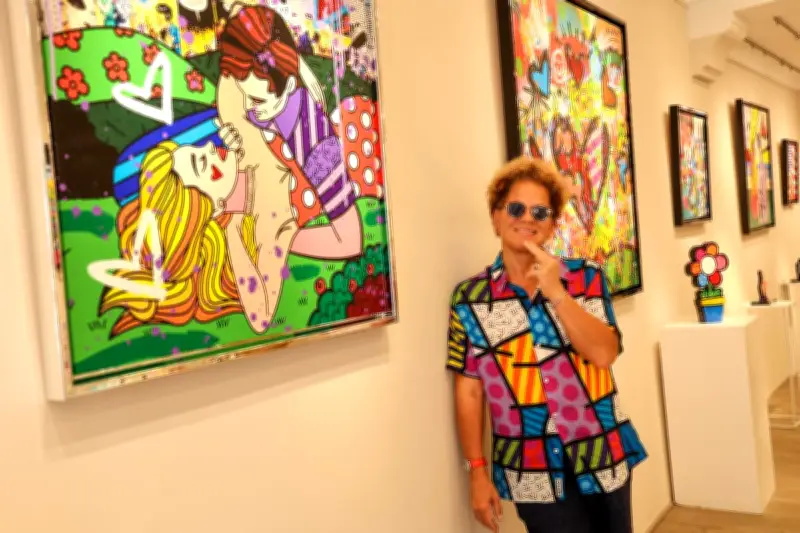 Romero Britto expose son « Happy Art » à Saint-Tropez cet été