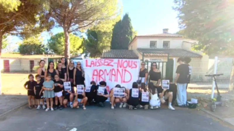 Servian : colère après le départ d'un animateur ados et enfants