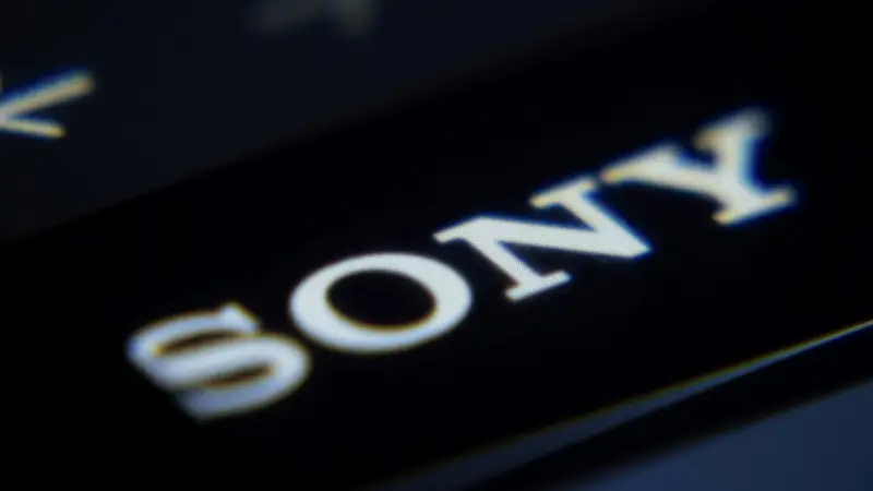 Sony arrête les disques PlayStation en 2028 : réactions des joueurs et vendeurs