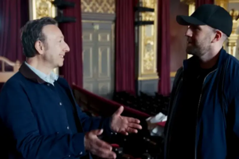 Stéphane Bern et GMK visitent Monaco en Lamborghini pour YouTube
