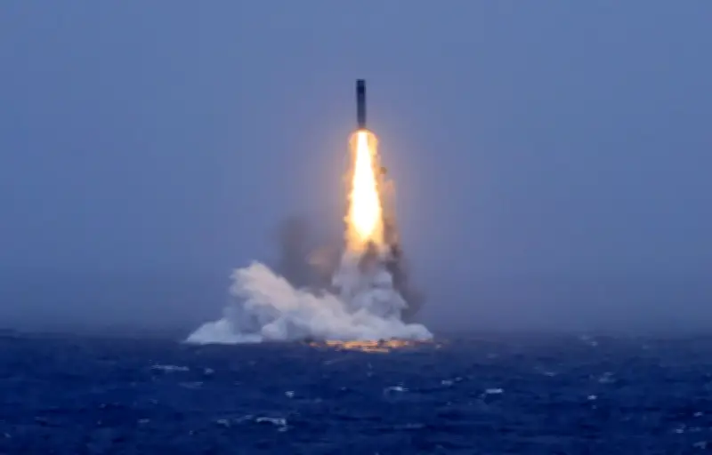 Tir d'essai chinois : inquiétude américaine sur la prolifération nucléaire