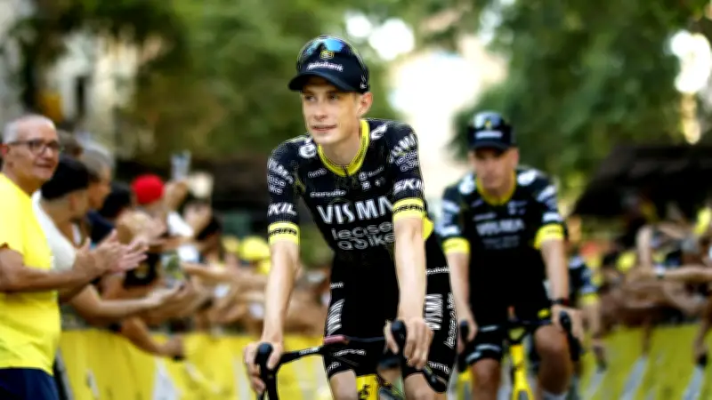 Tour de France 2026 : Visma-Lease a bike remporte la 1ère étape, Vingegaard en jaune