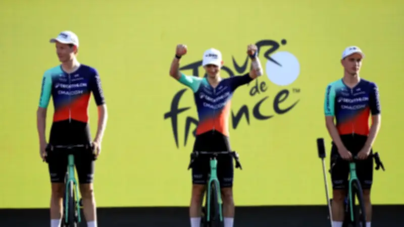 Tour de France : annulation d'étape possible en cas de canicule extrême