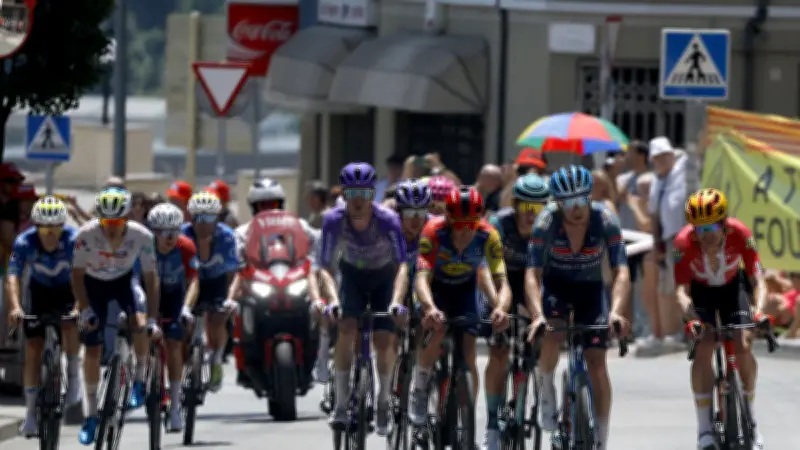Tour de France étape 4 : calvaire sous 38°C entre Carcassonne et Foix