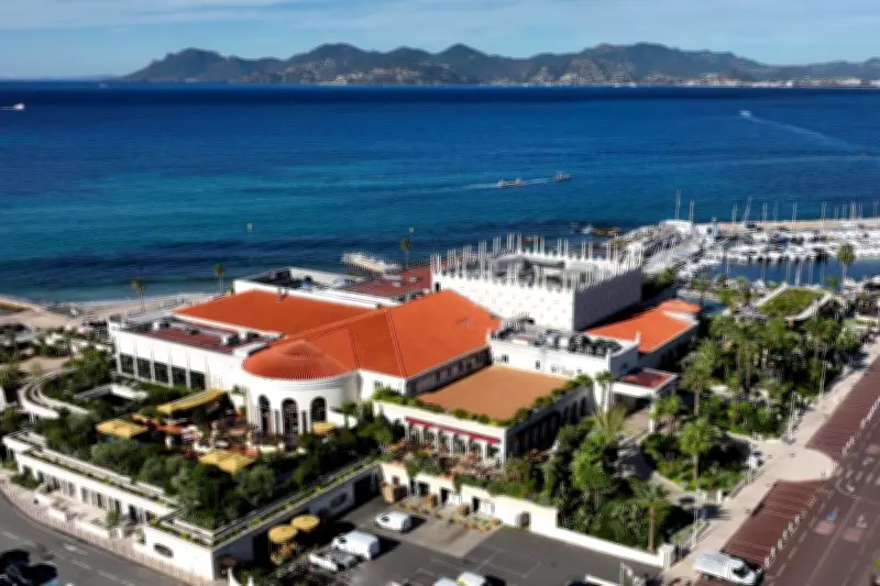 Touriste suédois se jette à la mer à Cannes : importants moyens de secours mobilisés