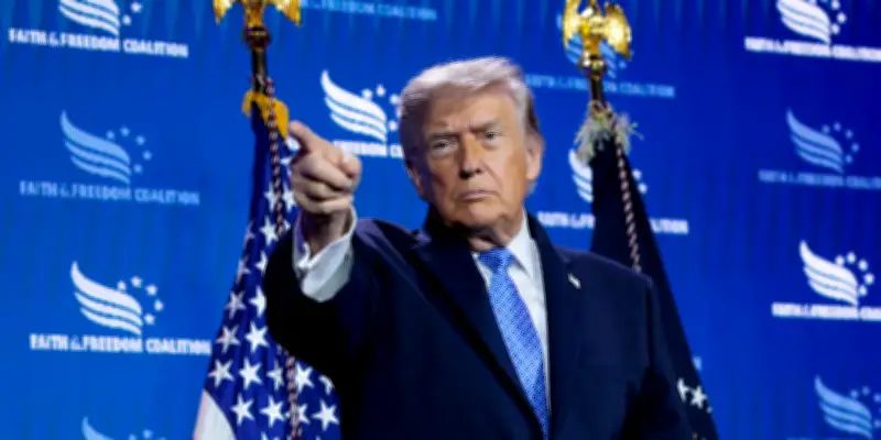 Trump a gagné 1,2 milliard de dollars en cryptos en 2025