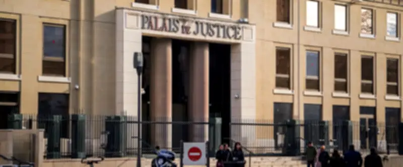 Violences conjugales : 18 mois de prison dont 6 avec sursis à Nîmes