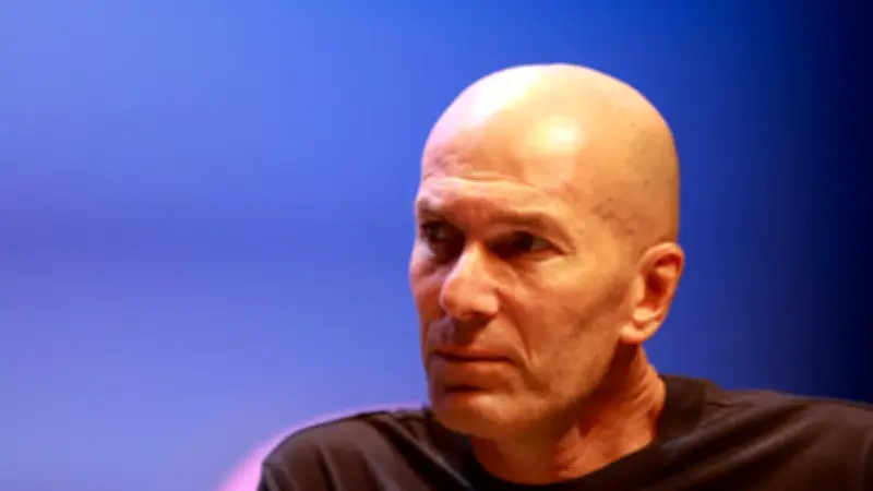 Zidane accusé par une mairie de l'Aveyron de détruire des terres agricoles