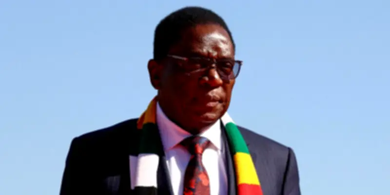 Zimbabwe : le président prolonge son mandat de deux ans