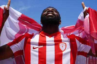 Cédric Makutungu prêté à l’AS Cannes pour une saison