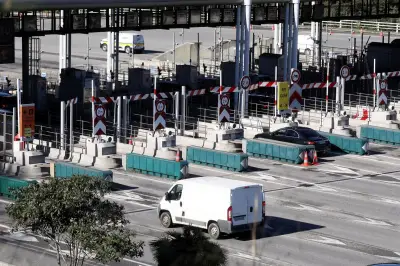 Excédé par les bouchons sur l'A8, il force la barrière de péage d'Antibes