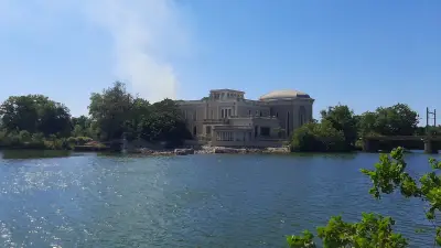 Incendie entre Bessan et Vias : fumée visible depuis Agde, évacuations en cours
