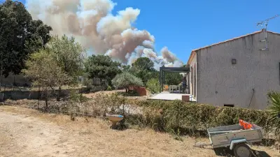 Incendie à Lédenon : 30 hectares brûlés, le feu progresse vers Cabrières
