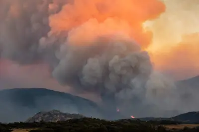 Incendies : feu fixe ou maîtrisé, surface parcourue ou hectares brûlés