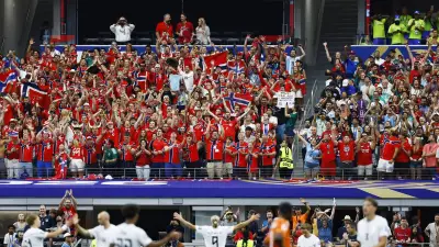 Mondial 2026 : Koeman démissionne, deux morts au Mexique, flot de haine en ligne
