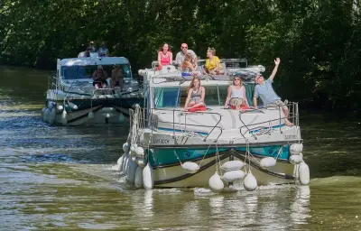 Pénichettes sans permis : la nouvelle tendance slow life qui cartonne