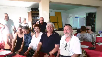 Sports et Loisirs : un repas estival réussi à Bordezac
