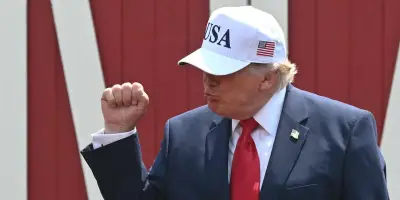 Trump a gagné 2,2 milliards de dollars en 2025, trois fois plus que l'année précédant son retour à la Maison Blanche