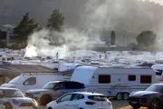 800 caravanes de gens du voyage installées à Levens près de Nice