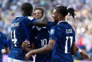 Bleus dominateurs face à la Suède, Mbappé égale Messi : l'actu du Mondial