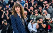 Cara Delevingne : overdose et sevrage, elle raconte sa descente aux enfers