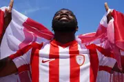 Cédric Makutungu prêté à l’AS Cannes pour une saison