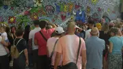 Courbessac : une fresque géante réalisée par les écoliers avec l'artiste Melvyn Barros