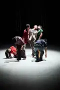 Festival d'Avignon : les présidentiables au Off, les mauvaises filles au pouvoir