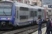 Panne d'un train sous un tunnel à Villefranche : un millier de passagers bloqués