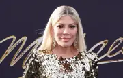 Tori Spelling : la mort de Shannen Doherty a réveillé sa peur de la mortalité